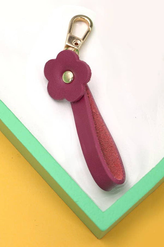 Leather Daisy Floral Keychain